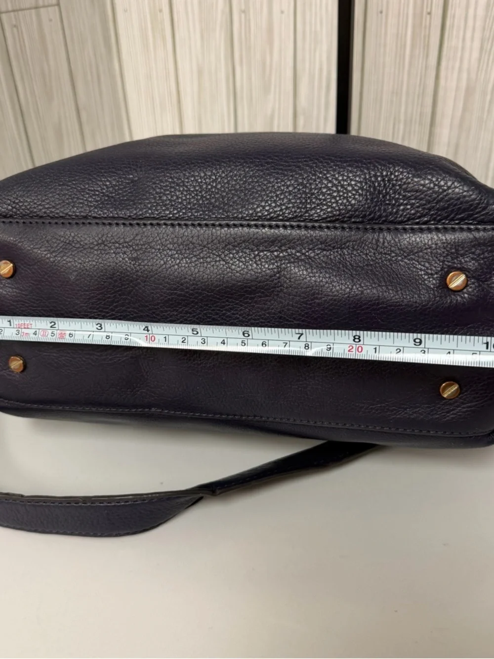 Tory Burch Navy Pebbled Leather shoulder Bag Crossbody Bag